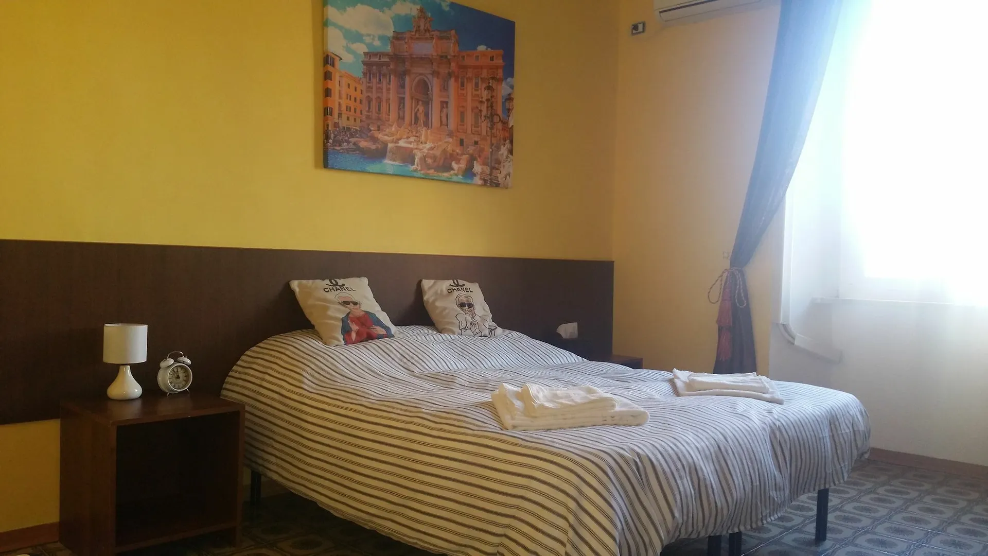 Girasole Guesthouse Roma 2*,